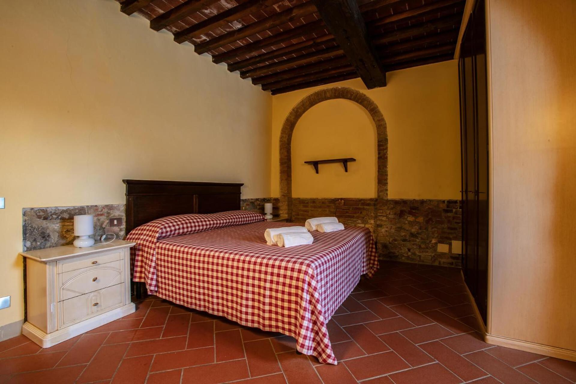 Hostal Fattoria Di Colleoli Exterior foto