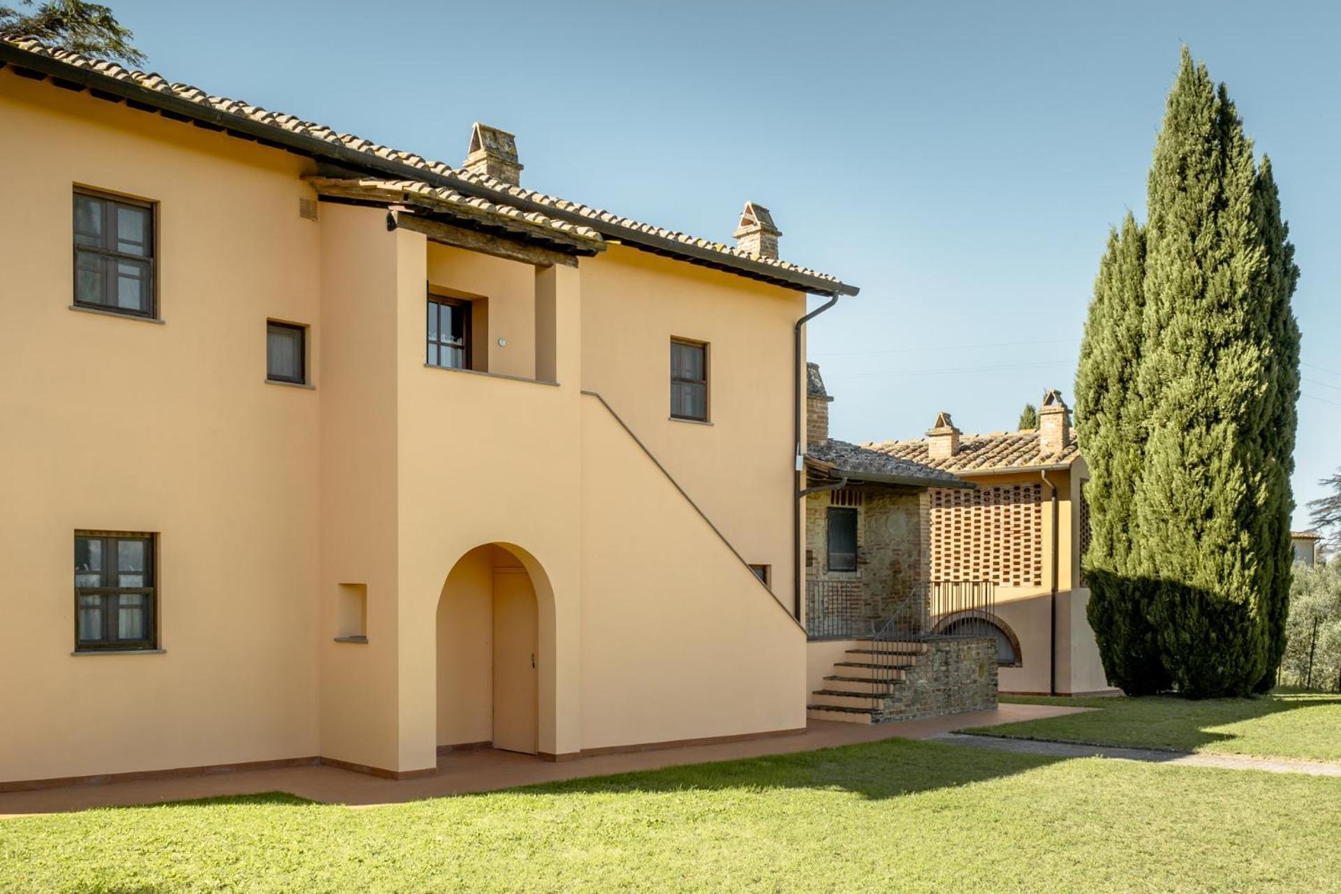 Hostal Fattoria Di Colleoli Exterior foto